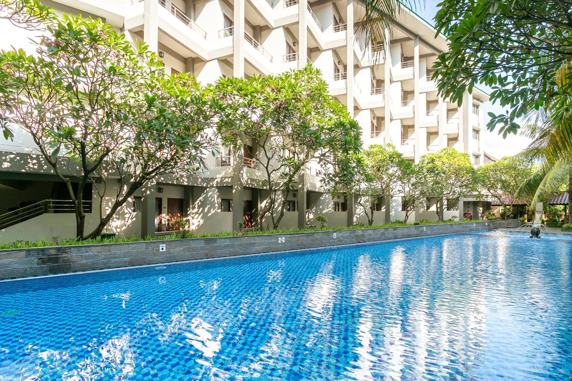 Lombok Garden Hotel Mataram Buitenkant foto